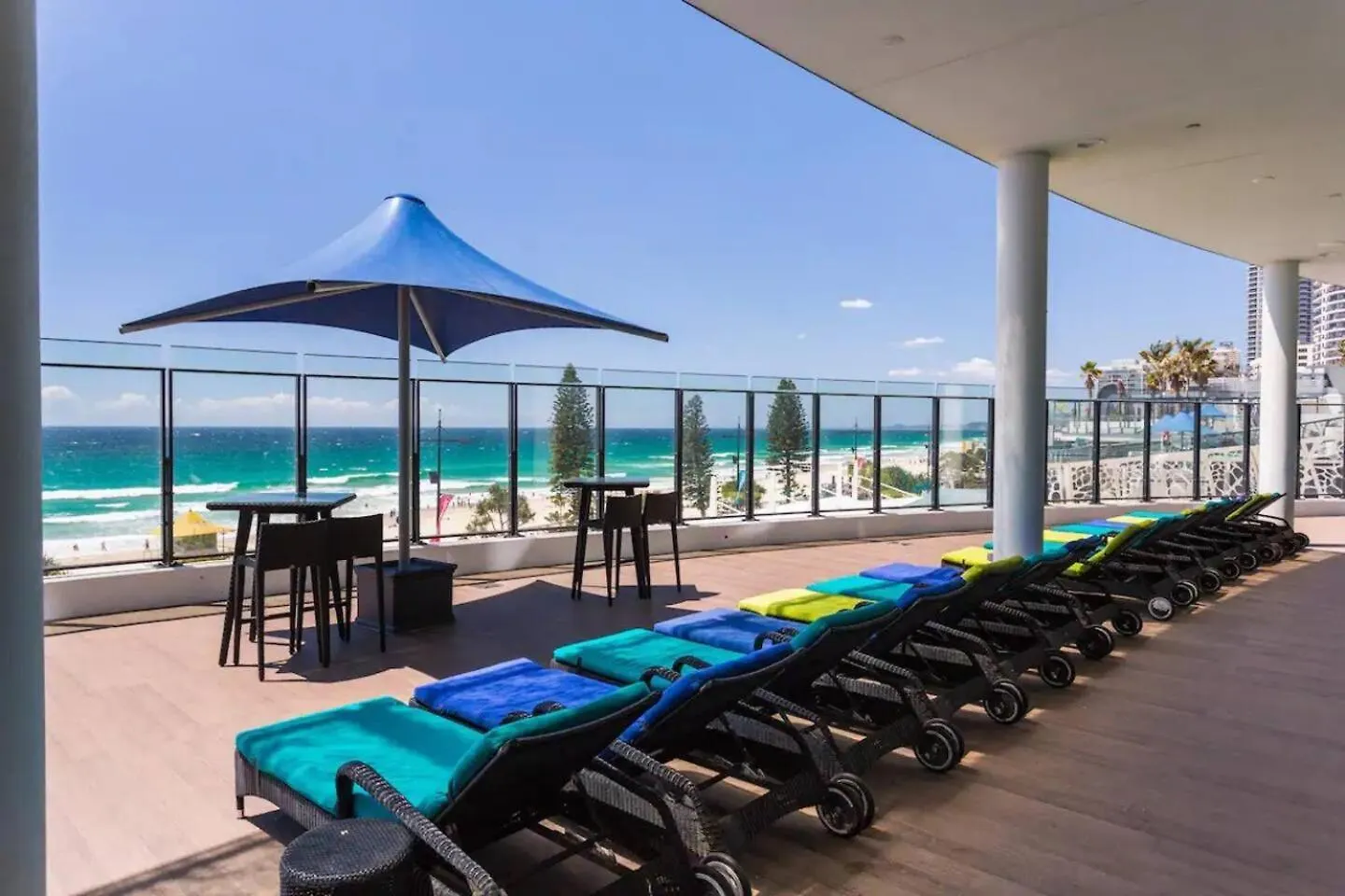 Aparthotel Pepper Soul Ocean View 3 Bedroom Apartment Gold Coast Australia